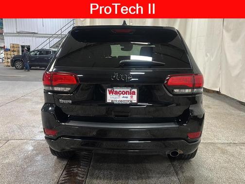 2022 Jeep Grand Cherokee WK Laredo