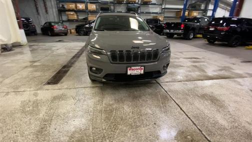 2023 Jeep Cherokee Altitude Lux