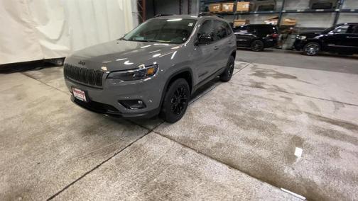 2023 Jeep Cherokee Altitude Lux