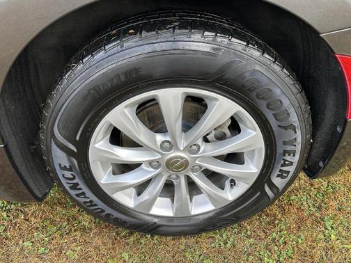 Granite Crystal Clearcoat Metallic 2018 Chrysler Pacifica Touring-L