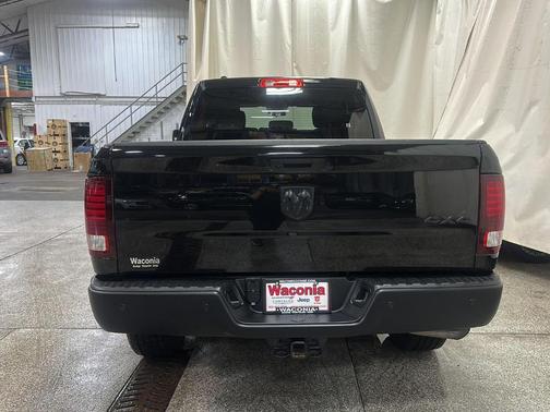 2022 RAM 1500 Classic SLT