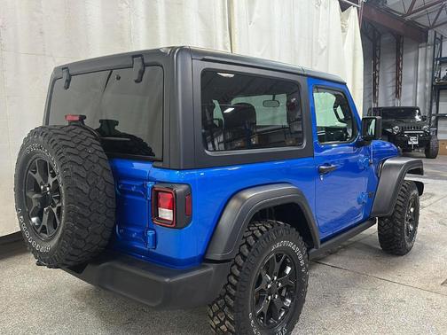 2021 Jeep Wrangler Sport