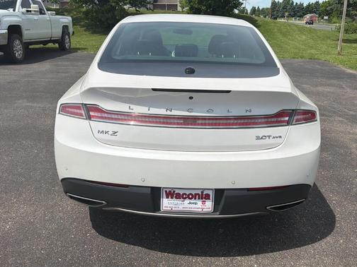 White Platinum Tri-Coat Metallic 2017 Lincoln MKZ Reserve