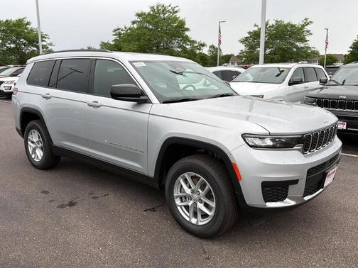Silver Zynith 2026 Jeep Grand Cherokee L Laredo X