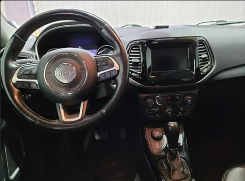 White Clearcoat 2019 Jeep Compass Altitude