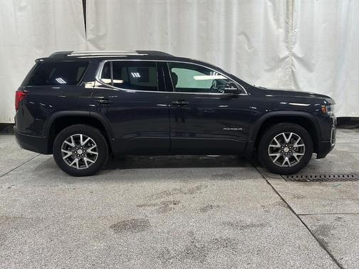 2020 GMC Acadia SLE