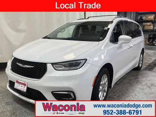 2021 Chrysler Pacifica Touring-L