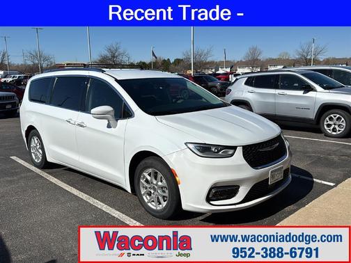 2021 Chrysler Pacifica Touring-L