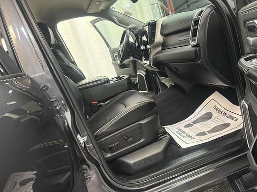 2024 RAM 3500 Laramie