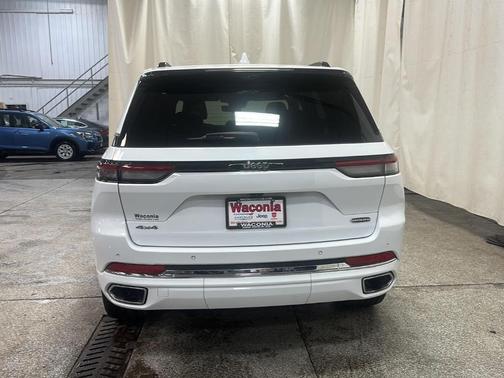 2022 Jeep Grand Cherokee Overland