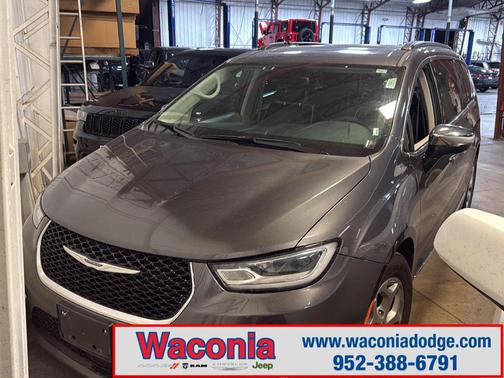 2023 Chrysler Pacifica Limited