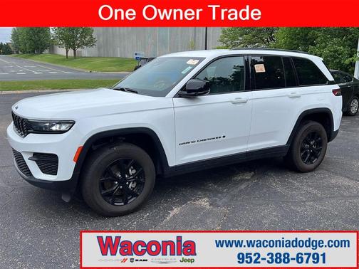2024 Jeep Grand Cherokee Laredo