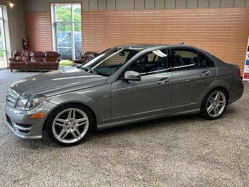 2012 Mercedes-Benz C-Class C 300 4MATIC Luxury