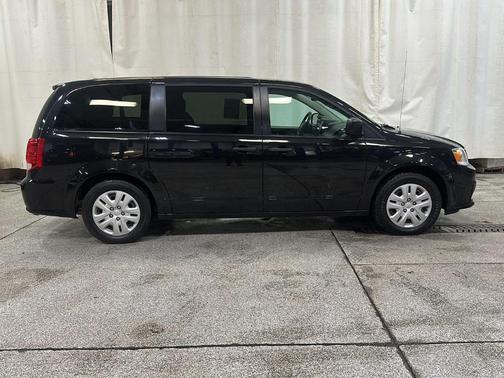 2020 Dodge Grand Caravan SE