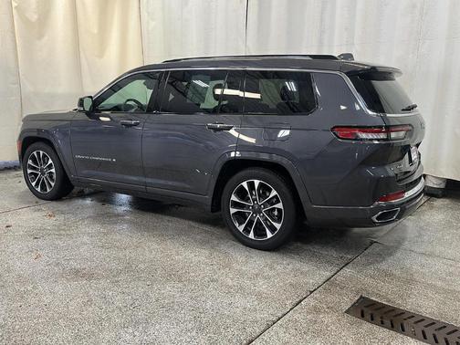 2022 Jeep Grand Cherokee L Overland