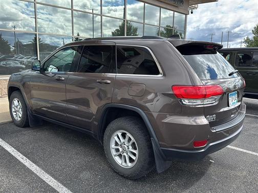 2018 Jeep Grand Cherokee Laredo E