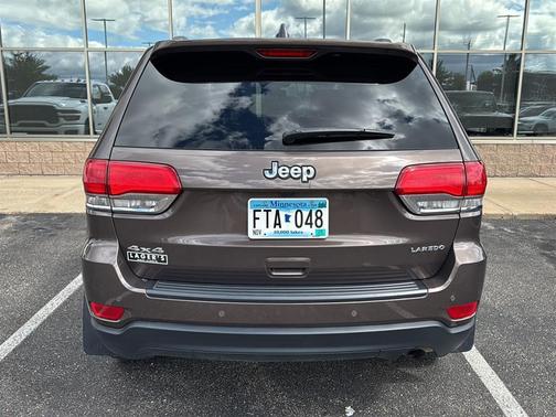2018 Jeep Grand Cherokee Laredo E