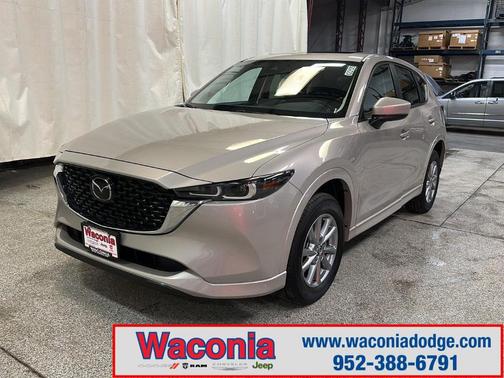 2025 Mazda CX-5 2.5 S Preferred Package