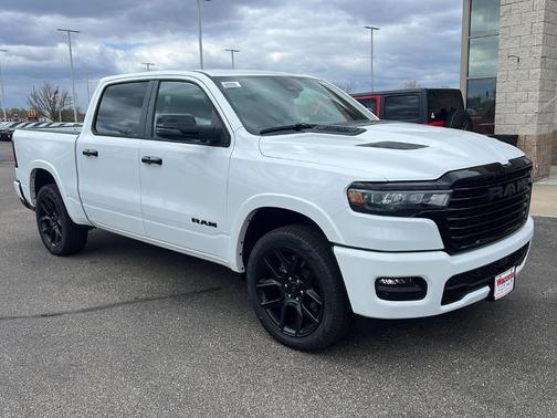 Bright White Clearcoat 2026 RAM 1500 Laramie