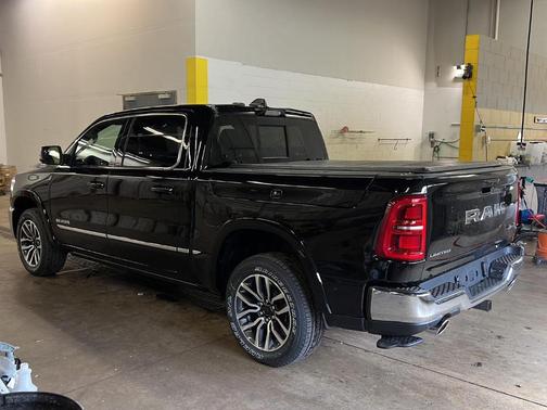2025 RAM 1500 Limited