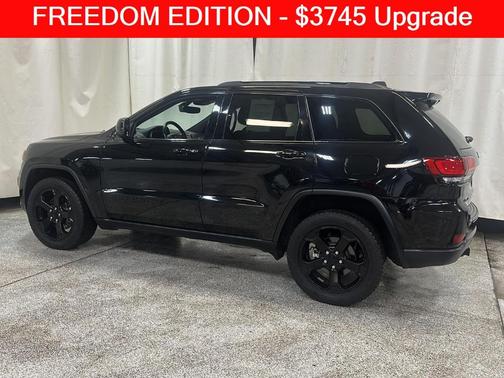 2021 Jeep Grand Cherokee Laredo
