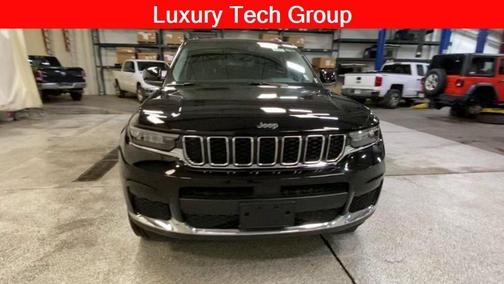 2022 Jeep Grand Cherokee L Laredo