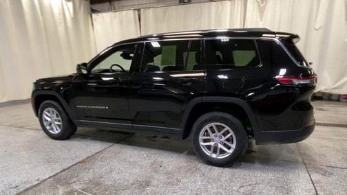2022 Jeep Grand Cherokee L Laredo