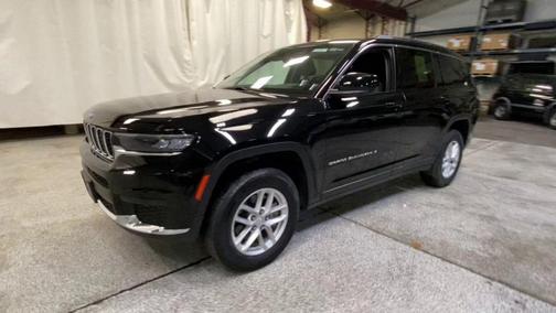 2022 Jeep Grand Cherokee L Laredo
