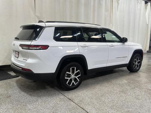 Bright White Clearcoat 2023 Jeep Grand Cherokee L Limited
