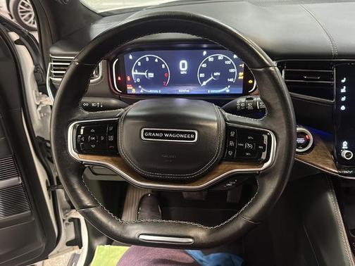 2023 Jeep Grand Wagoneer L Series II