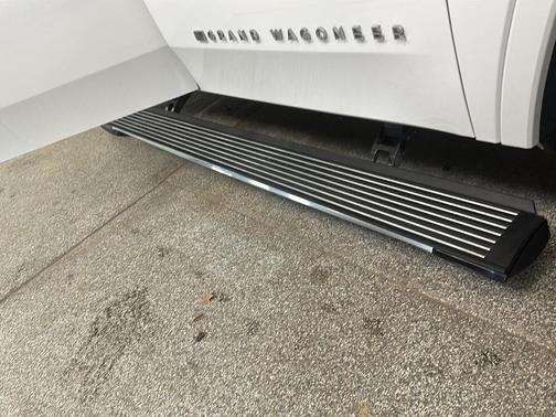 2023 Jeep Grand Wagoneer L Series II