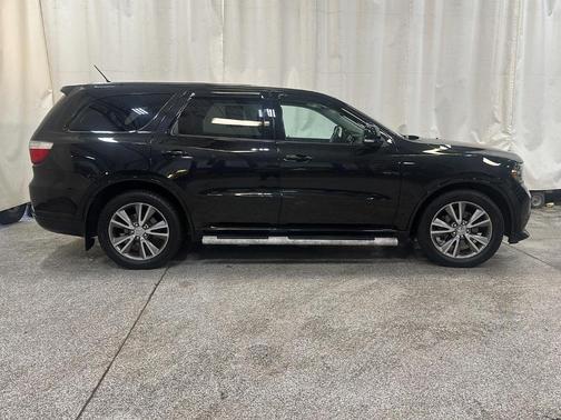 Brilliant Black Crystal Pearl 2013 Dodge Durango R/T