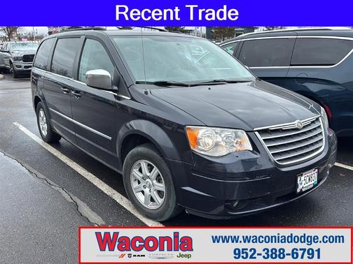 2010 Chrysler Town & Country Touring Plus