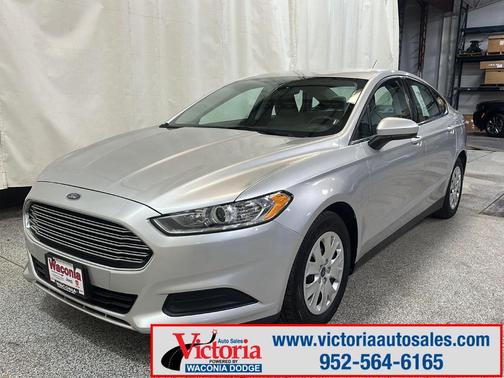 2013 Ford Fusion S
