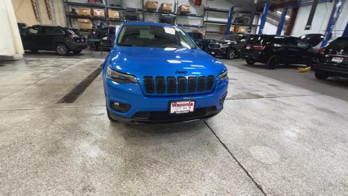 2023 Jeep Cherokee Altitude Lux