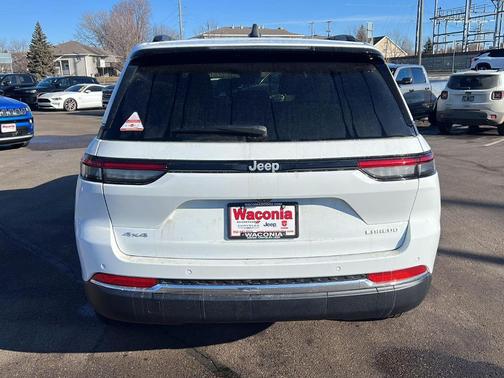 2025 Jeep Grand Cherokee Laredo X