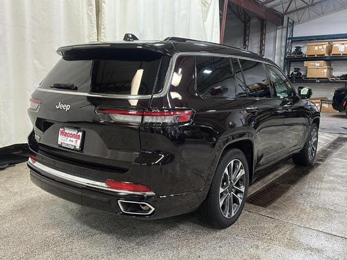 2023 Jeep Grand Cherokee L Overland