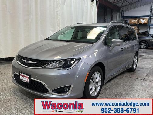 2019 Chrysler Pacifica Touring-L Plus