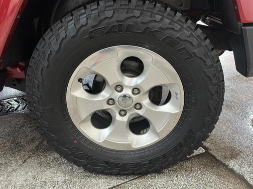 2013 Jeep Wrangler Unlimited Sahara