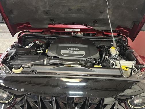2013 Jeep Wrangler Unlimited Sahara