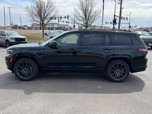 2025 Jeep Grand Cherokee L Summit