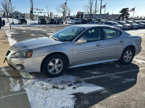 2007 Pontiac Grand Prix Base