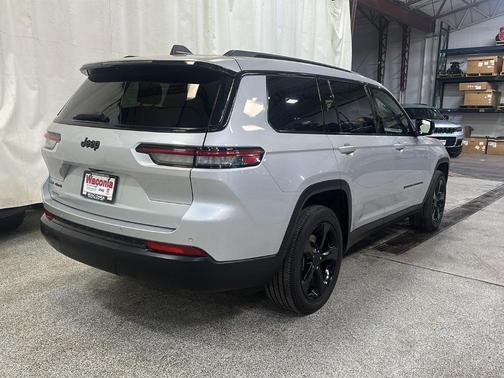 2021 Jeep Grand Cherokee L Laredo