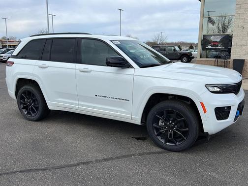 2025 Jeep Grand Cherokee 4xe Base
