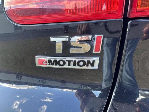 2017 Volkswagen Tiguan 2.0T Wolfsburg Edition