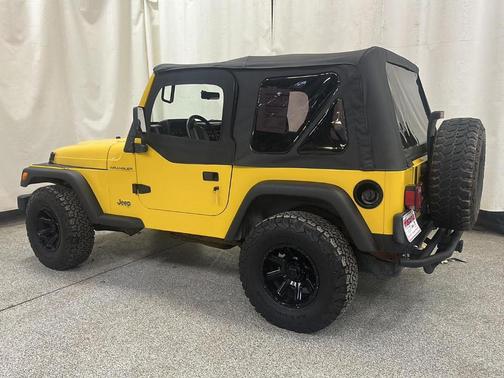 Solar Yellow Clearcoat / Black Hard Top 2000 Jeep Wrangler SE