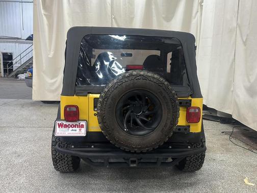 Solar Yellow Clearcoat / Black Hard Top 2000 Jeep Wrangler SE