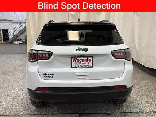 2022 Jeep Compass Altitude