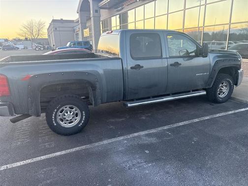 2009 Chevrolet Silverado 2500 LT H/D Crew Cab