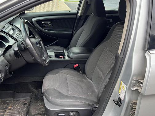 2012 Ford Taurus SEL